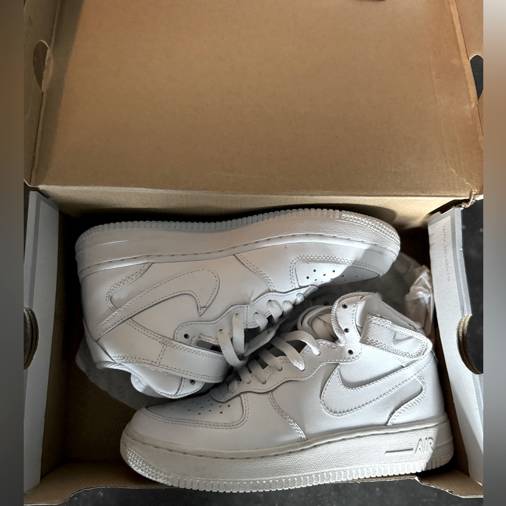 High top Air Force 1